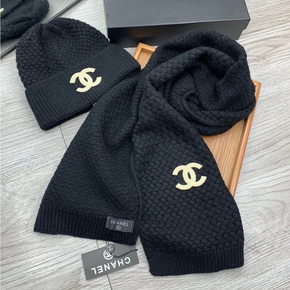 CHANEL Black Knit Logo Scarf with Cream CC Emblem